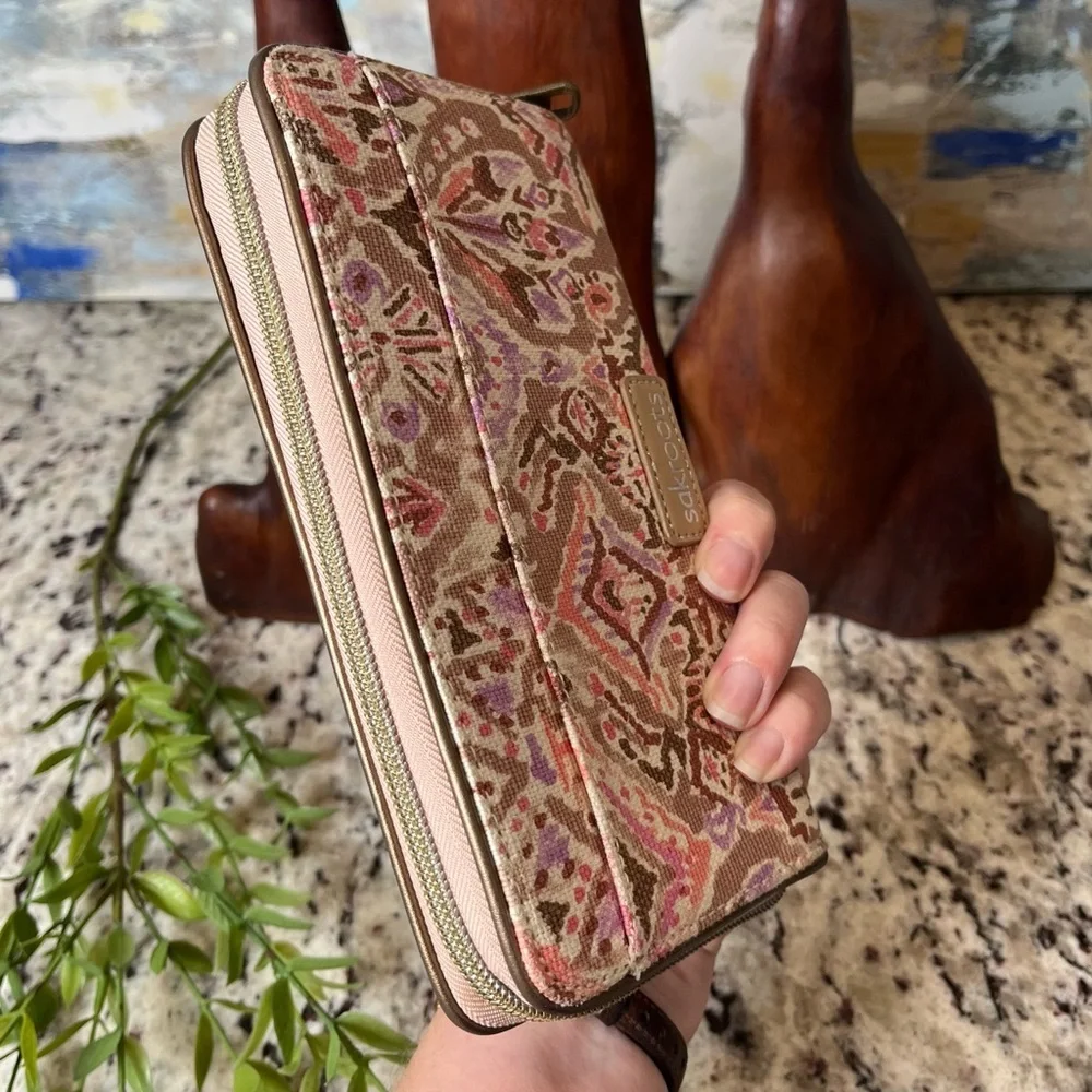 Sakroots Multicolor Patterned Wallet - Picture 5 of 9